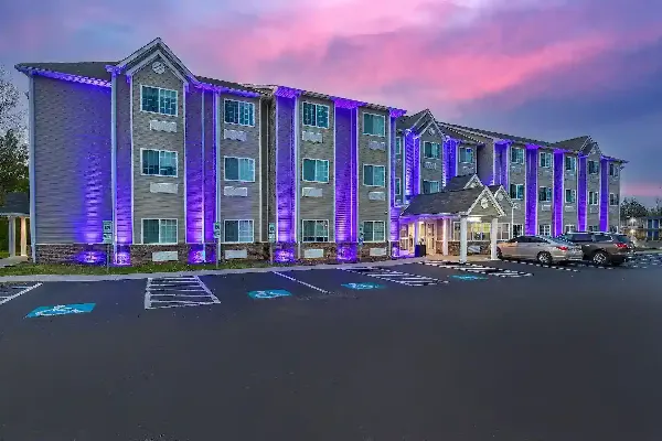 Microtel Inn & Suites by Wyndham