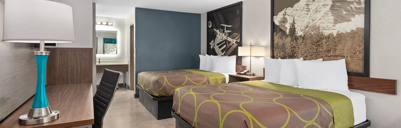 Super 8 by Wyndham Prattville Montgomery