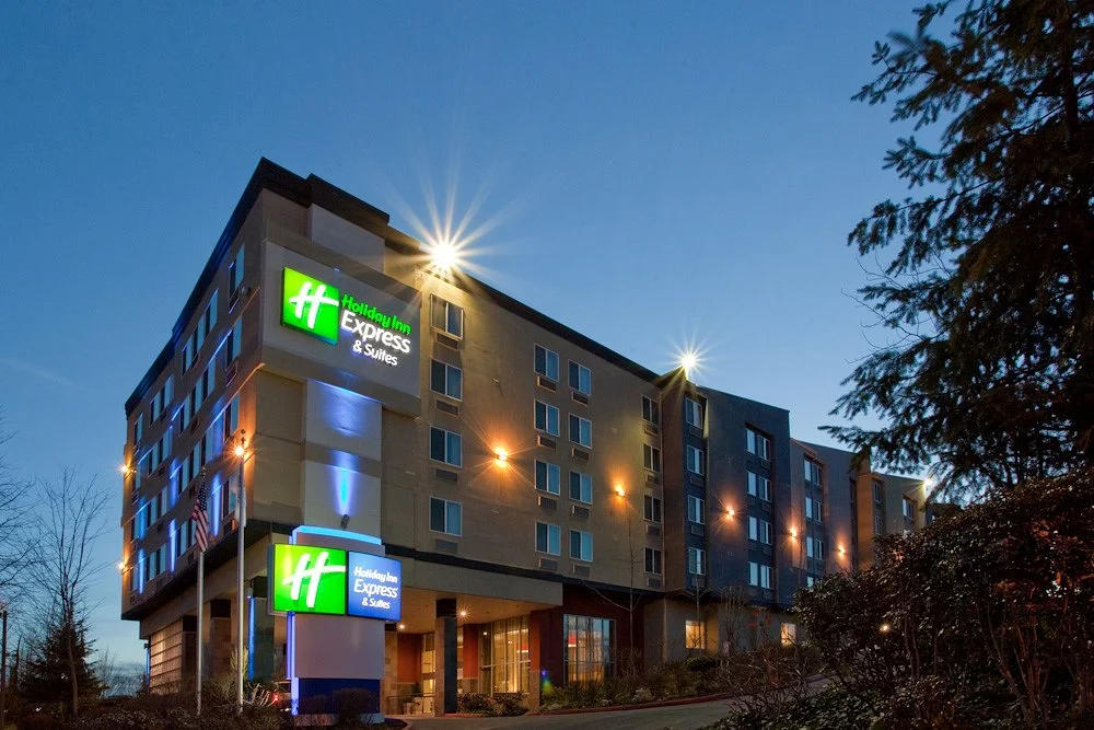 Holiday Inn Express & Suites, SeaTac, WA